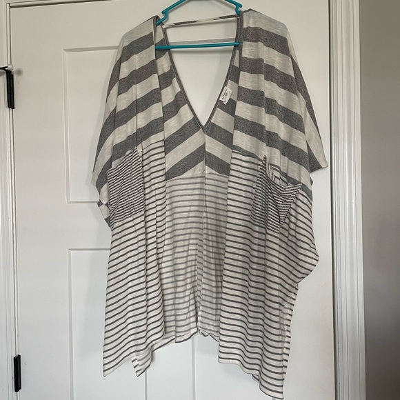 Vici kimono - Picture 2 of 4